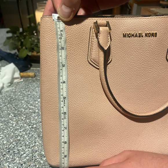 Michael Kors handbag - Picture 8 of 10